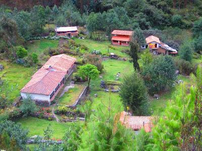 Hospedaje Illariy Yanama Exterior photo